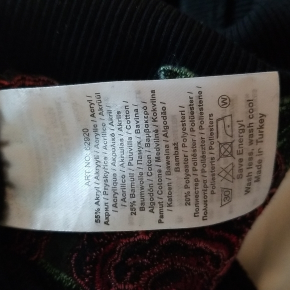 Zechka Black Cropped Top W Pink Roses Appliques Puffy Lace Sleeves Size S - Picture 7 of 12